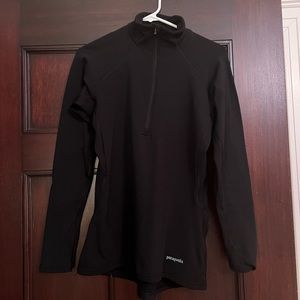 Lightweight Womens Patagonia quarter zip